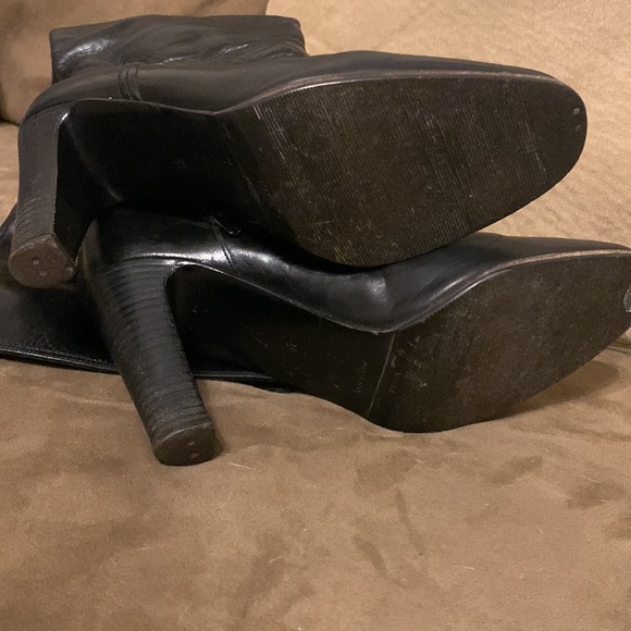 leather boots and other heel 🟥 - Picture 6 of 9